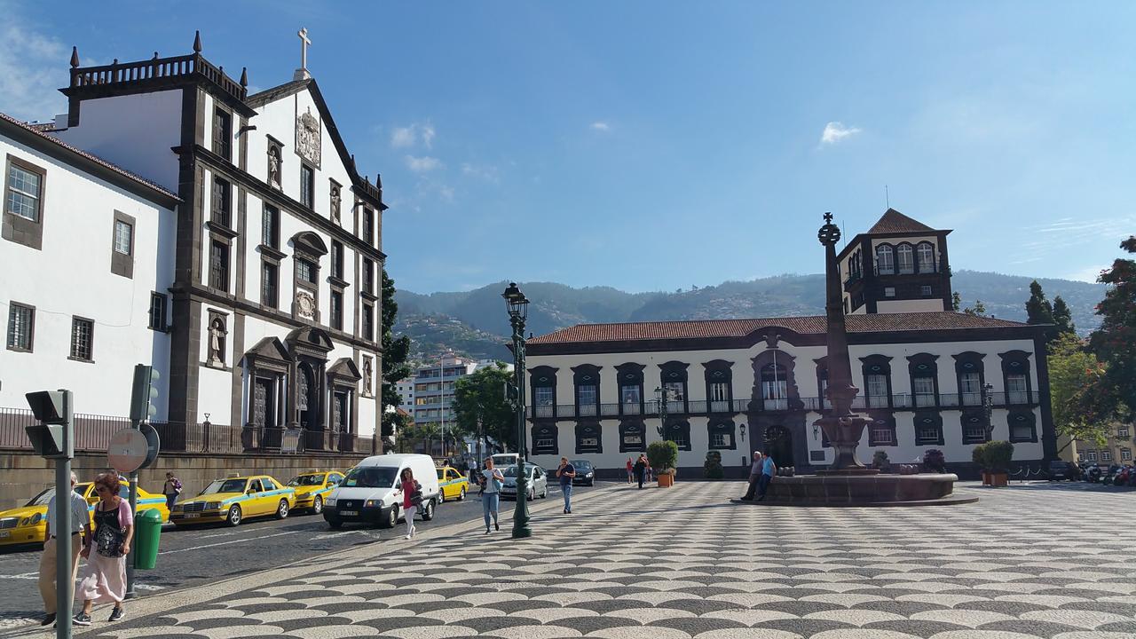 Edificio Charles 303 Apartment Funchal  Bagian luar foto